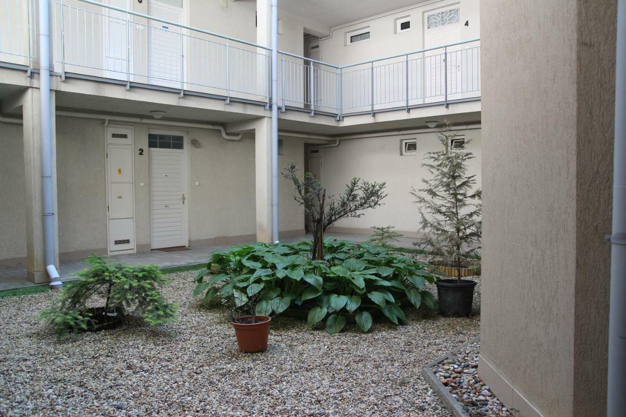 Apartment With Swing Hévíz Εξωτερικό φωτογραφία