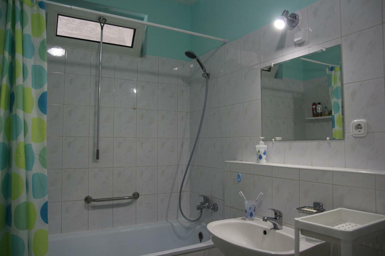 Apartment With Swing Hévíz Εξωτερικό φωτογραφία