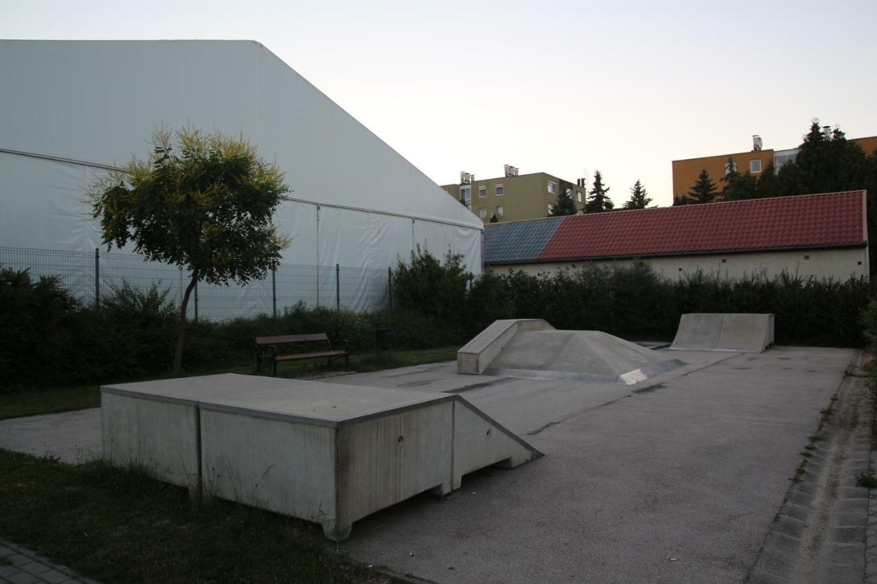 Apartment With Swing Hévíz Εξωτερικό φωτογραφία