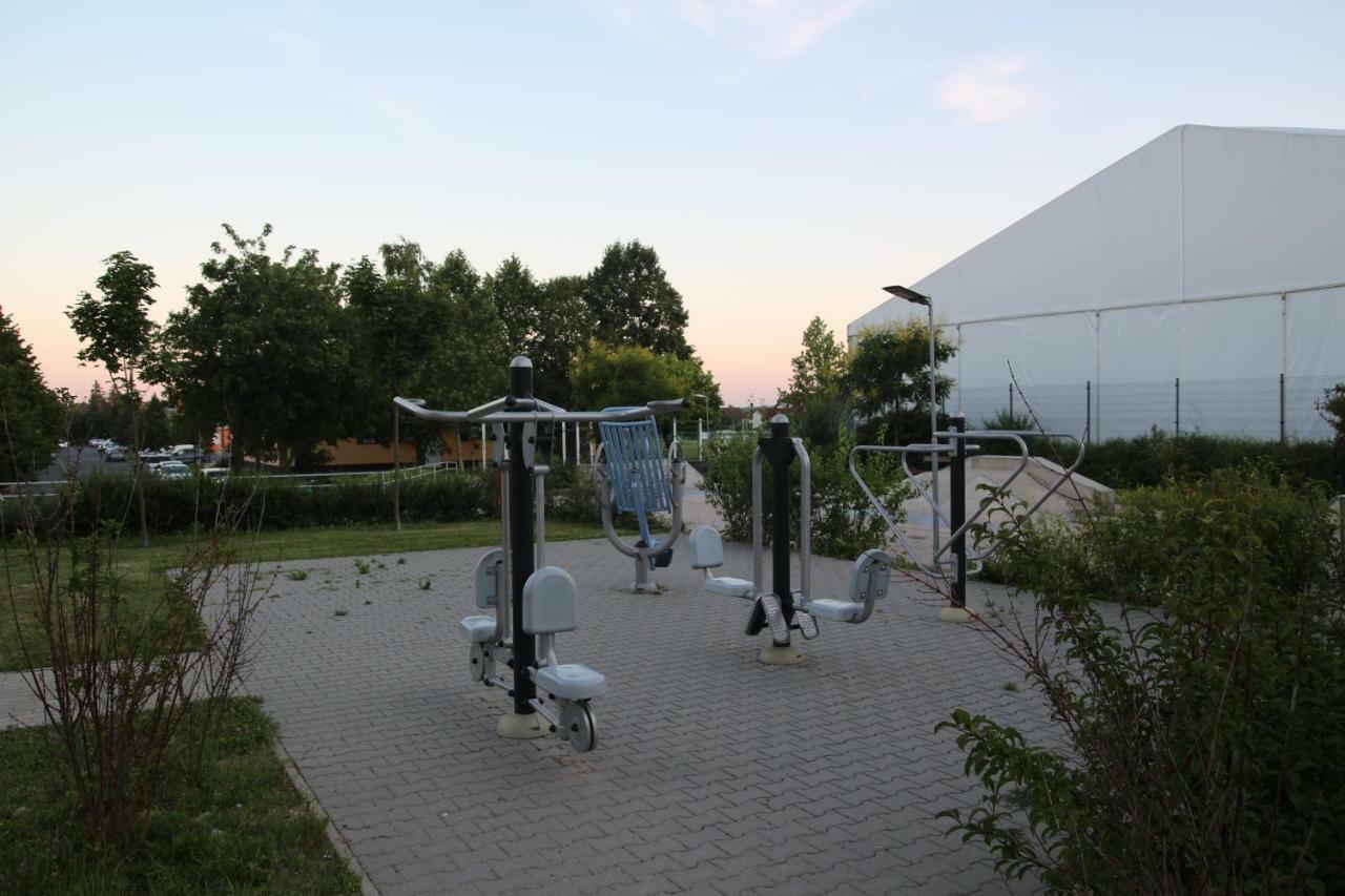Apartment With Swing Hévíz Εξωτερικό φωτογραφία